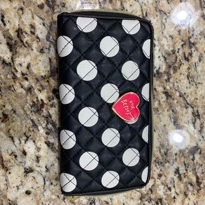 Betsey Johnson Wallet - Like New Condition